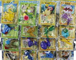 Pkm.store Pokemon Figuren-24 Stk. Pokemon Figuren (Ca. 2-6Cm) Mit Karten