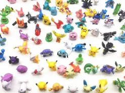 Pkm.store Pokeball & Pokebälle-24 Stk. Pokemon Pocket Monster Pokeball Figuren