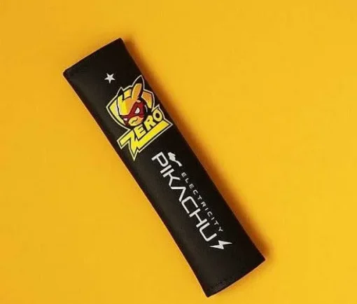 Pkm.store Sonstiges Merchandise-Auto Sitzgurt Cover Im Pikachu Oder Pokemon Design