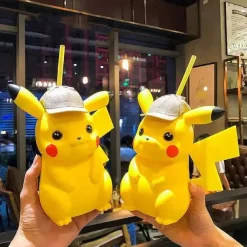 Pkm.store Sommer-Detektiv Pikachu Trinkflasche (650Ml)