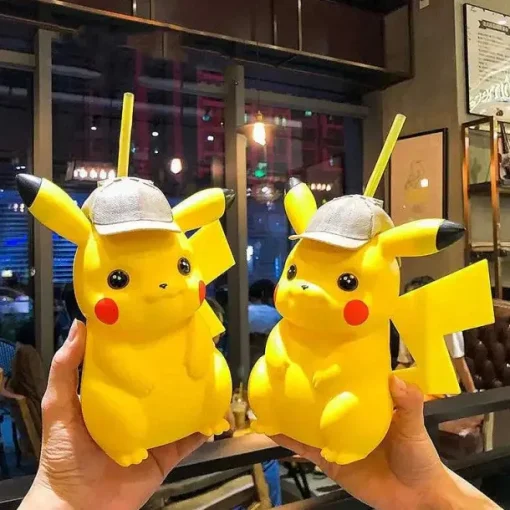 Pkm.store Sommer-Detektiv Pikachu Trinkflasche (650Ml)