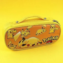Pkm.store Sonstiges Merchandise-Federmappe Bzw. Tasche In Vielen Verschiedenen Pokemon Motiven