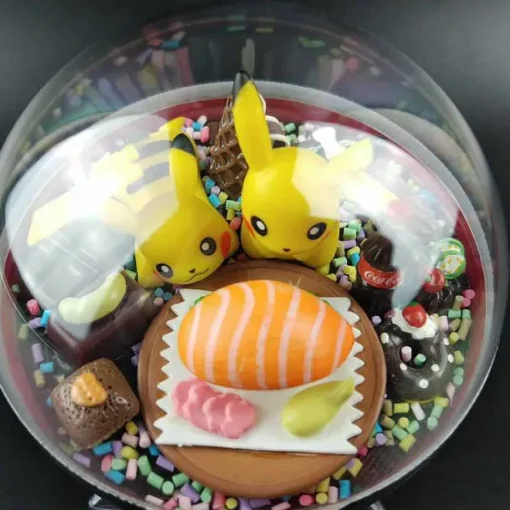 Pkm.store Pokeball & Pokebälle-Groser Pokeball Mit Pokemon Figur
