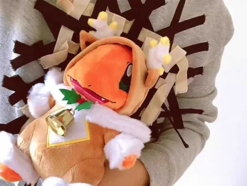 Pkm.store Pokemon Kuscheltiere-Pikachu Kuscheltier In Weihnachtlichen Motiven