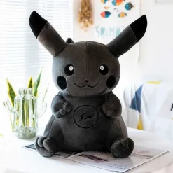 Pkm.store Detektiv Pikachu-Pikachu Plusch Pokemon Figur In Schwarz