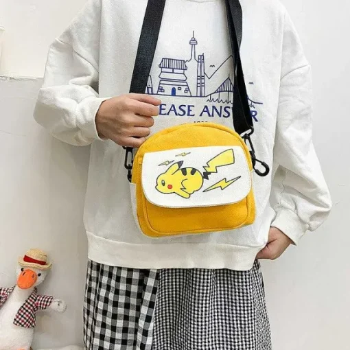 Pkm.store Sonstiges Merchandise-Pikachu Umhangetasche In Verschiedenen Farben