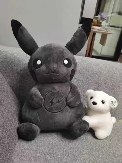 Pkm.store Pokemon Kuscheltiere-Pluschfigur Pokemon Dunkles Pikachu, Ca. 50Cm