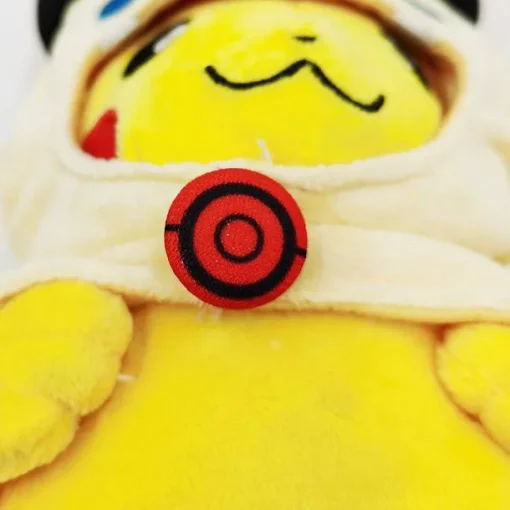 Pkm.store Pokemon Kuscheltiere-Pluschfigur Pokemon Pikachu Verkleidet Als Victini, Ca. 20 Cm