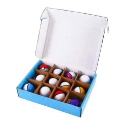 Pkm.store Pokemon Spielzeug-Poke Ball Geschenk Set Mit 12 Ballen Und Figuren