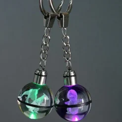 Pkm.store Sonstiges Merchandise-Pokeball Anhanger Mit Pokemon Motiven Und Farbwechsel