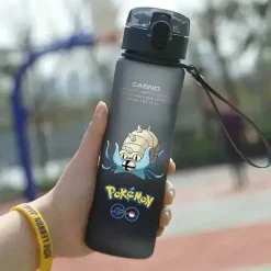 Pkm.store Sommer-Pokemon 560Ml Trinkflasche Fur Sport, Schule, Sommer