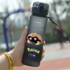 Pkm.store Sommer-Pokemon 560Ml Trinkflasche Fur Sport, Schule, Sommer