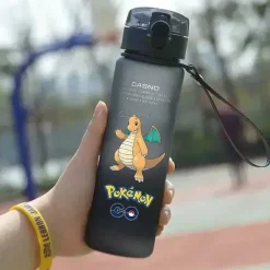 Pkm.store Sommer-Pokemon 560Ml Trinkflasche Fur Sport, Schule, Sommer