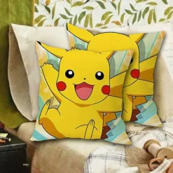Pkm.store Sonstiges Merchandise-Pokemon (Pikachu, Charmander, Charizard, Bulbasaur) Kissenbezuge
