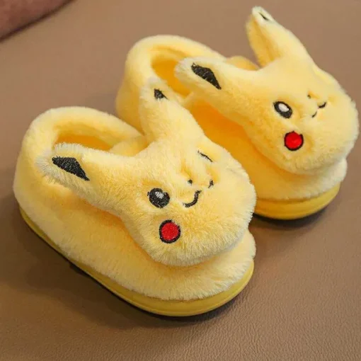 Pkm.store Herbst & Winter-Pokemon Pikachu Pluschige Kinder Hausschuhe