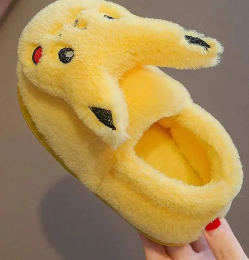 Pkm.store Herbst & Winter-Pokemon Pikachu Pluschige Kinder Hausschuhe