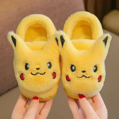 Pkm.store Herbst & Winter-Pokemon Pikachu Pluschige Kinder Hausschuhe