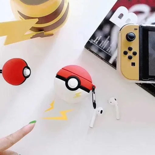 Pkm.store Sonstiges Merchandise-Pokemon Poke Ball Airpod Case Schutzhulle Im Pokeball Look