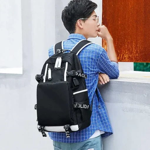 Pkm.store Sonstiges Merchandise-Pokemon Rucksack Mit Usb - Ideal Fur Laptops