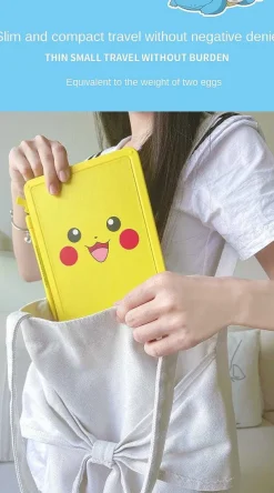 Pkm.store Sonstiges Merchandise-Pokemon Schreibtafel Im Pikachu Design Mit Pokemon Abpaustafeln
