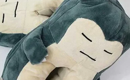Pkm.store Sonstiges Merchandise-Relaxo / Snorlax Kuschel Hausschuhe Slipper