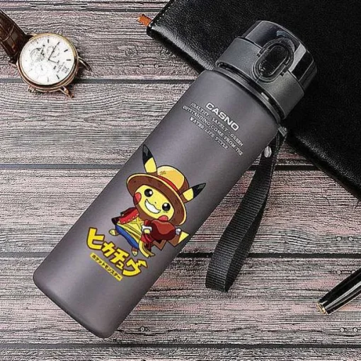 Pkm.store Sonstiges Merchandise-Sport Und Trinkflasche Mit Pokemon Pikachu Motiv