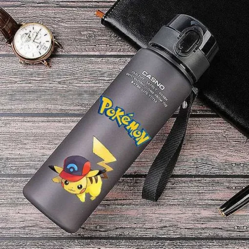 Pkm.store Sonstiges Merchandise-Sport Und Trinkflasche Mit Pokemon Pikachu Motiv