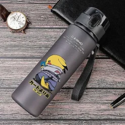 Pkm.store Sonstiges Merchandise-Sport Und Trinkflasche Mit Pokemon Pikachu Motiv
