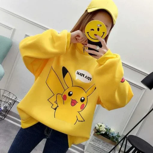 Pkm.store Herbst & Winter-Stylisher Pokemon Pikachu Sweater Uberlange